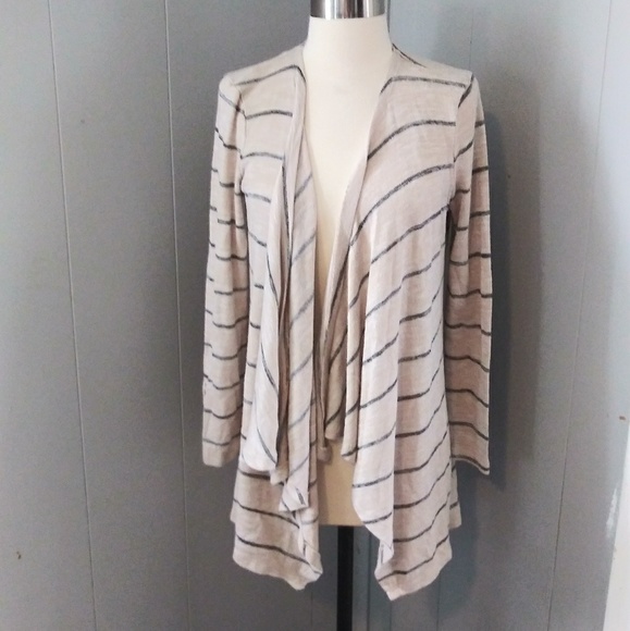 Pink Republic Sweaters - 3/$20 Pink Republic Beige/Grey Cardigan